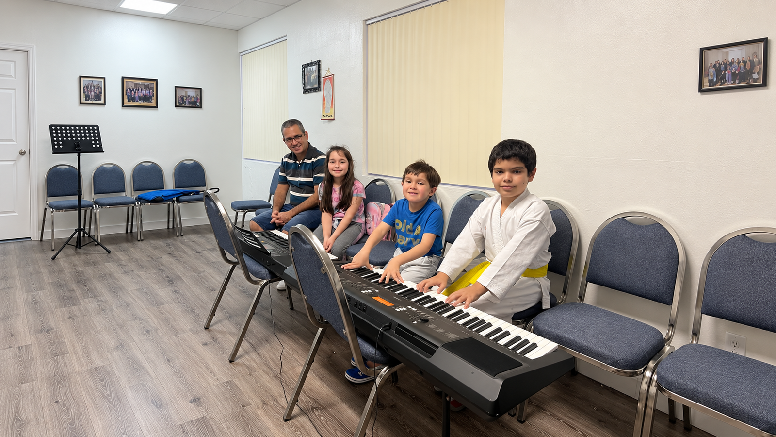 Clase musical grupal en Canals Foundation